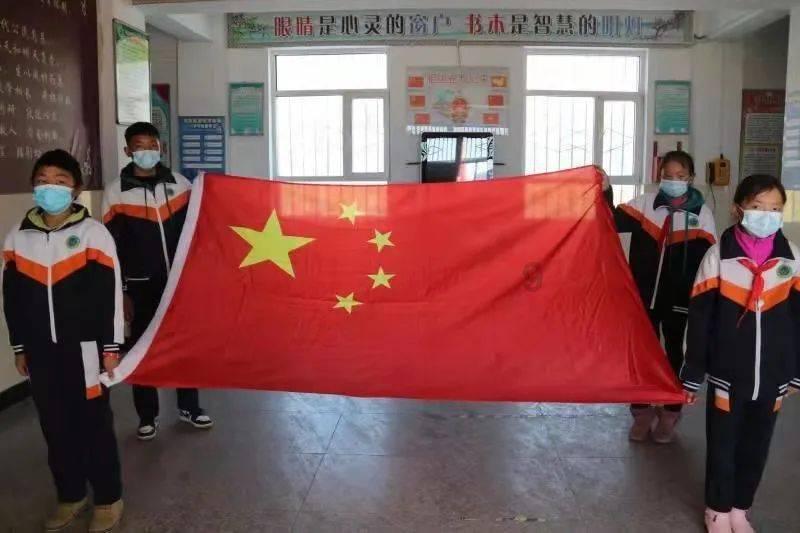 一字万金的贾平凹,当年娶妻,母亲要求不瞎就行,其中辛酸谁人知