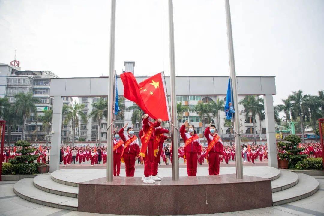 11年前，捐给美国7千万并叫嚣“我乐意”的中国富豪，如今已破产
