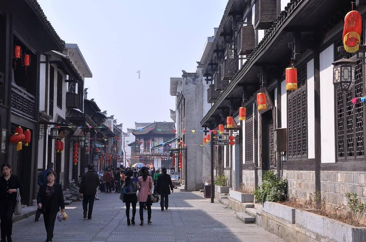朱元璋问死囚:你姓啥?死囚回答后,朱元璋:赦免,再赐免死5次