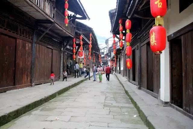 瑞银:维持比亚迪股份“买入”评级 目标价360港元
