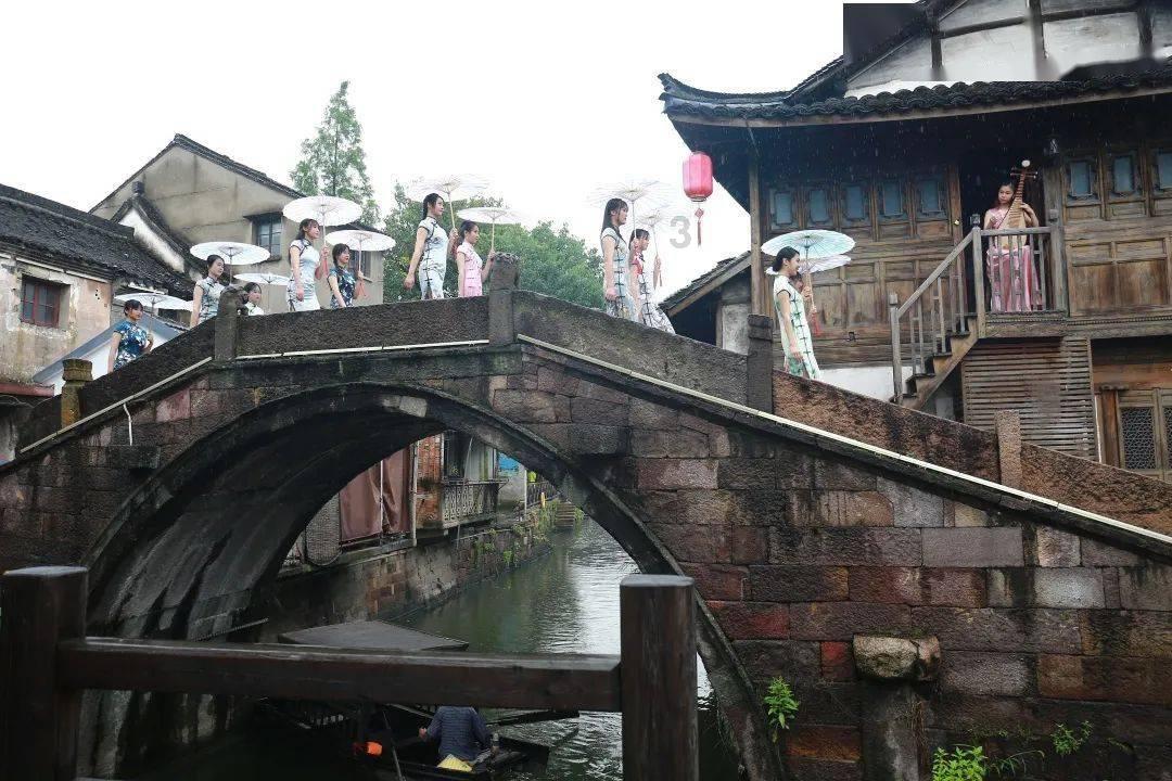 炉石传说一哥确定被逮捕,家人拒绝退回赃款,主播将被判7年